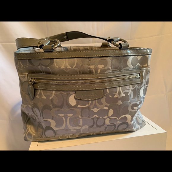 Coach shoulder handbag - Picture 2 of 9